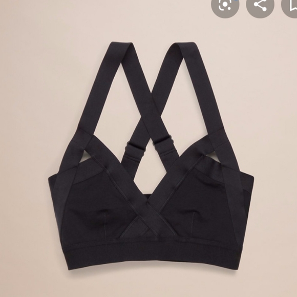 Aritzia rasa bra